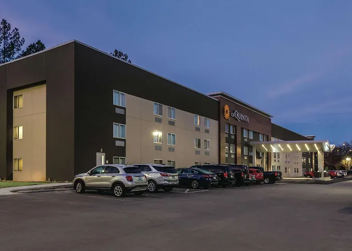 La Quinta By Wyndham Atlanta Midtown - Buckhead Hotel